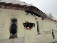 У Києві невідомі спалили каплицю біля фундаменту Десятинної церкви